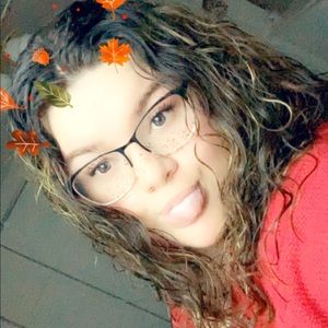 Meet your Posher, Sierra